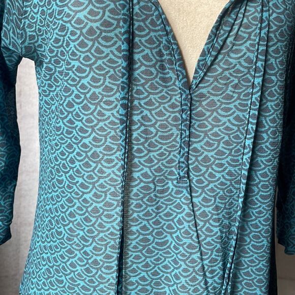 Anthropologie Weston Wear Blue & Grey Geometric Sheer Blouse (Small) - Picture 4 of 9
